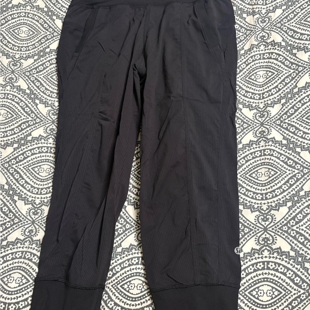 Lululemon high waist capris
